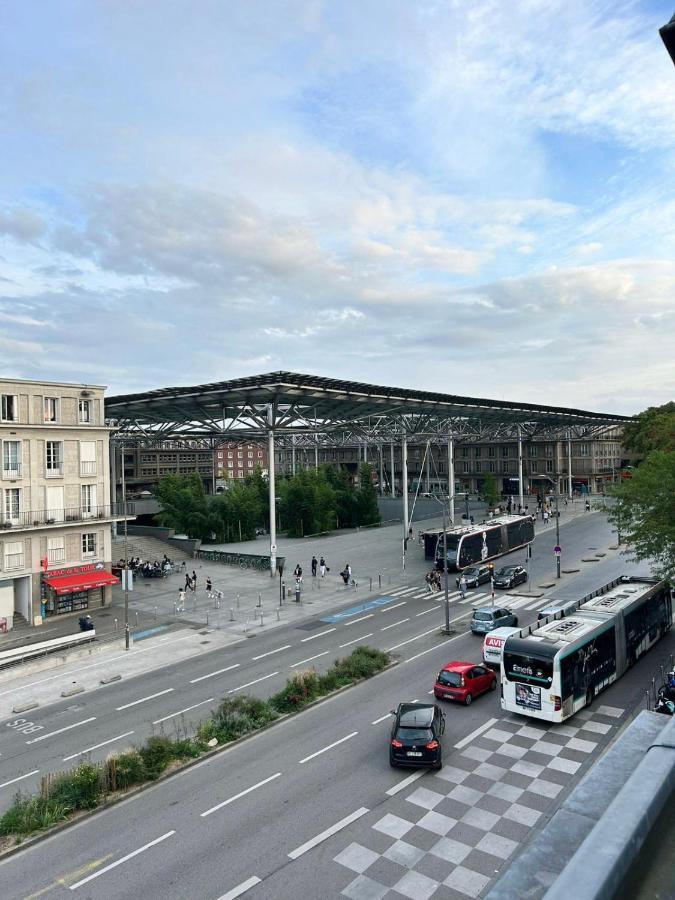 Appartamento Appt 2 A Deux Pas De La Gare D'Amiens Esterno foto